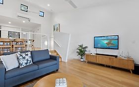 Shorelines Apartments On Hamilton Island By Hiha